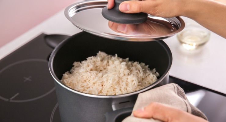 utiliser de l'eau de riz