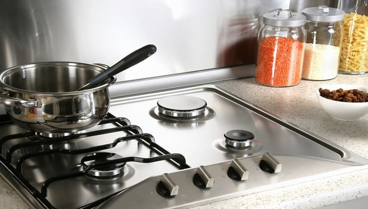 Fornelli della cucina lucidi Cuisinières de cuisine brillantes