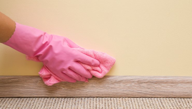 Come pulire i muri di casa Comment nettoyer les murs de votre maison